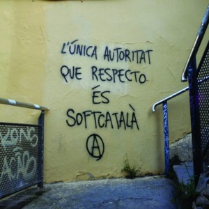 Pintada a una paret on es pot llegir: L'única autoritat que respecto és Softcatalà